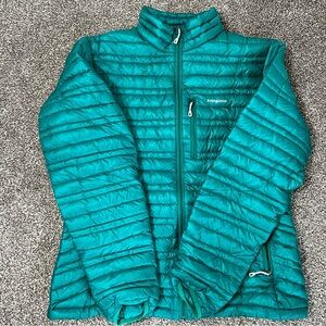 Patagonia nano puff ultralight down jacket size L